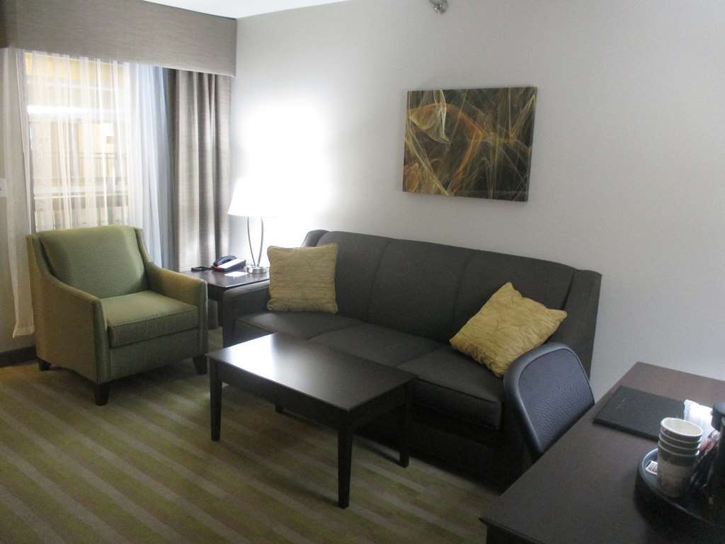 Best Western Harvest Inn & Suites Grand Forks Cameră foto
