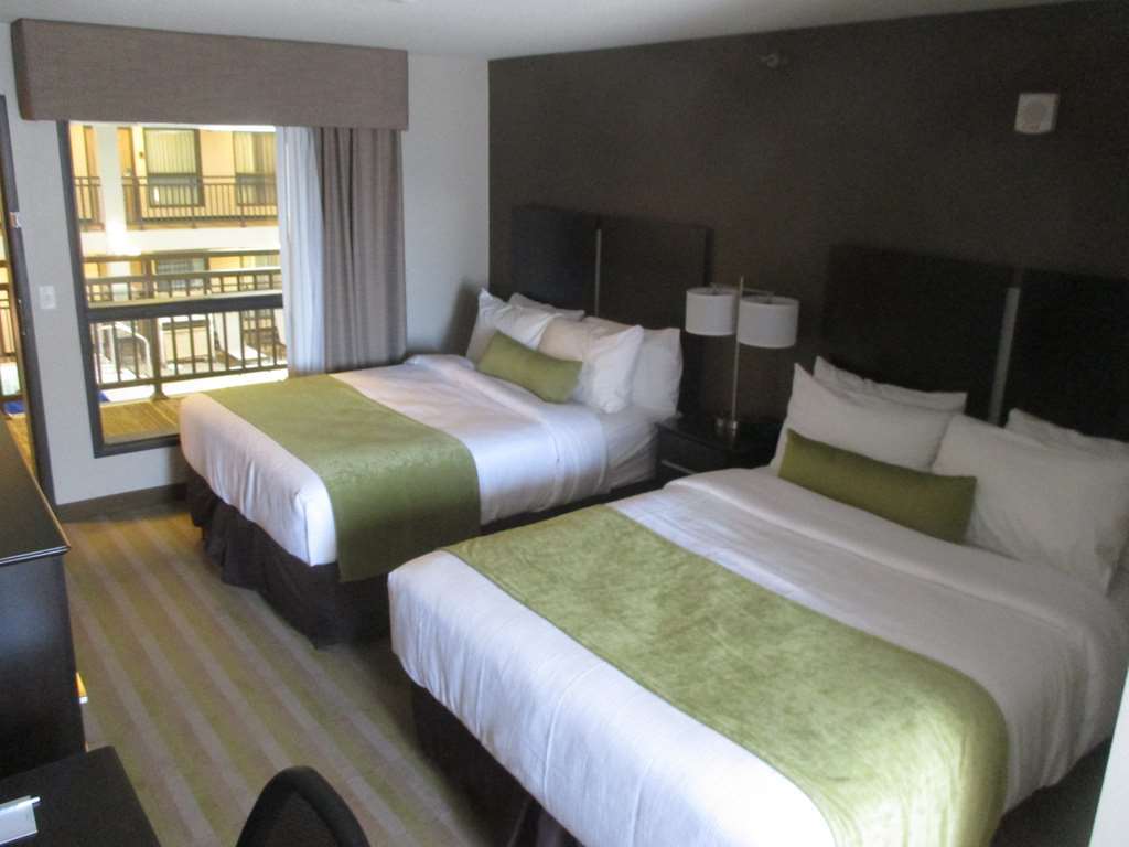 Best Western Harvest Inn & Suites Grand Forks Cameră foto